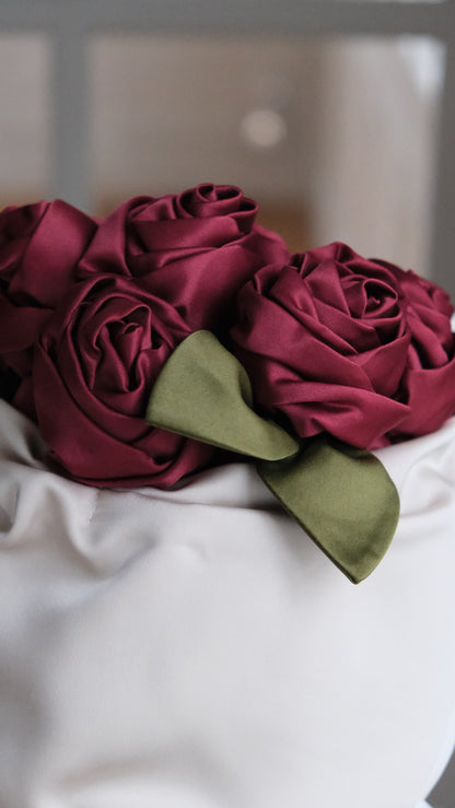 Red Rose × Ivory Satin