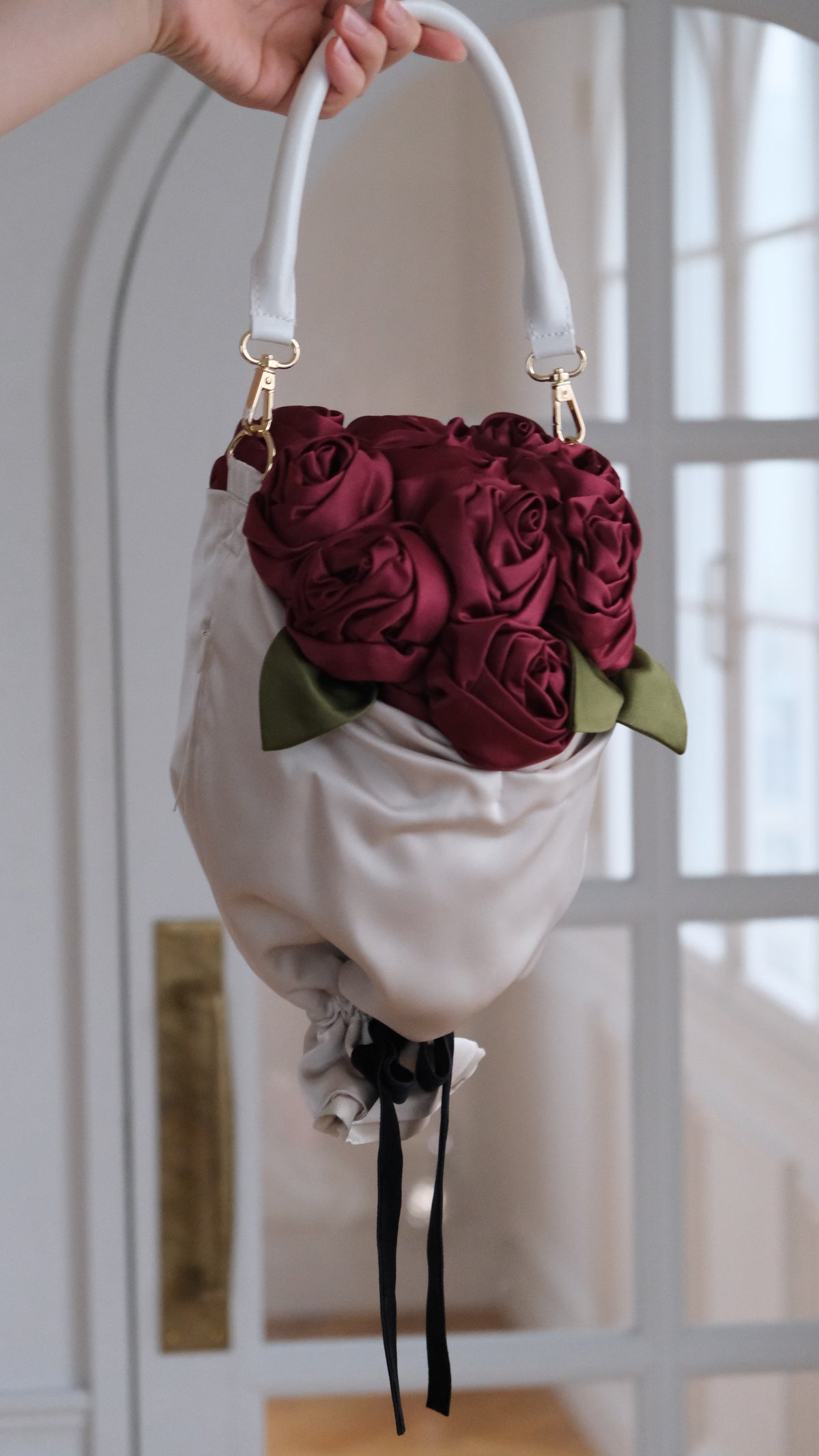 Red Rose × Ivory Satin