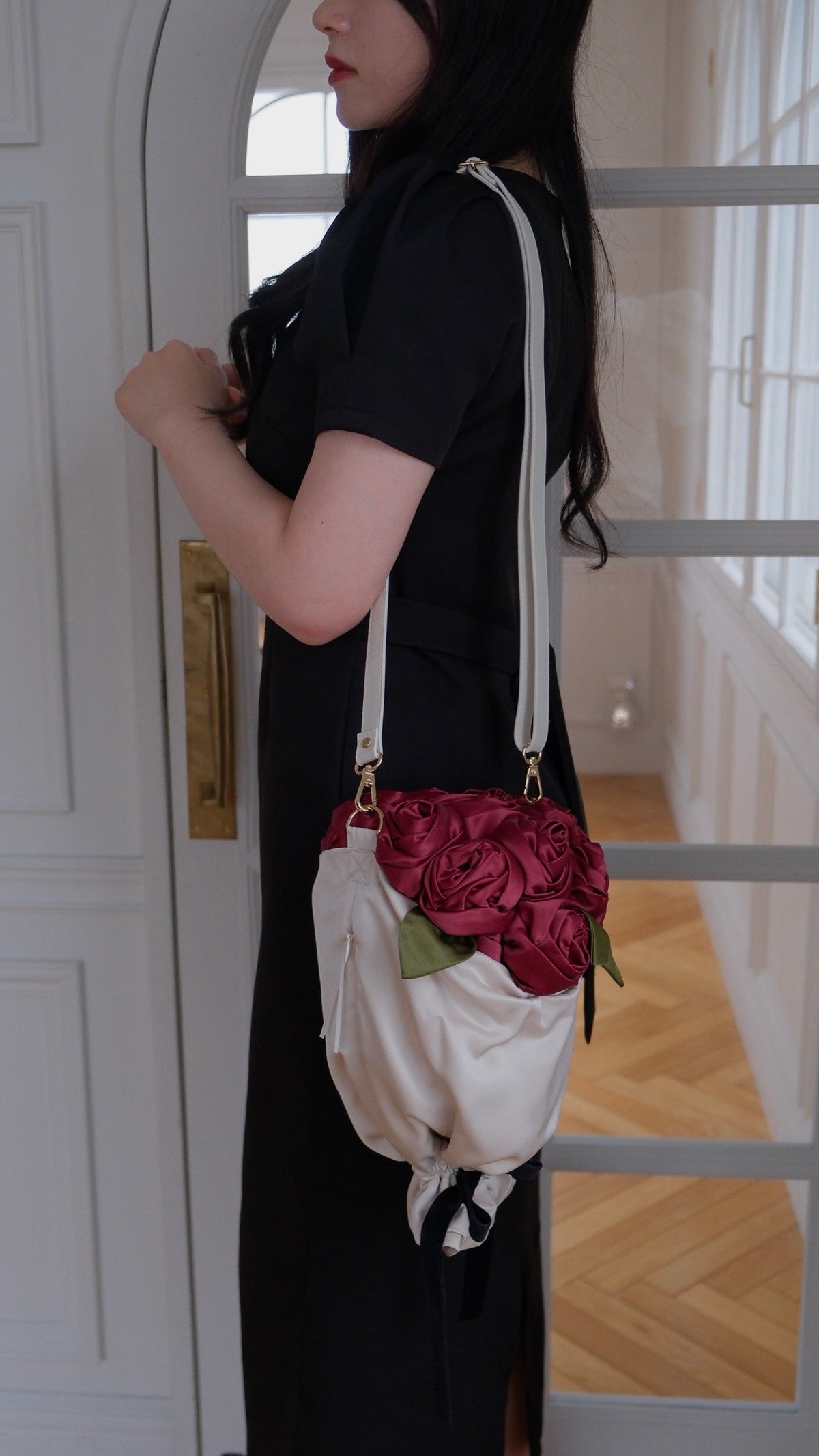Red Rose × Ivory Satin