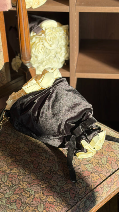 White Rose × Black Velvet